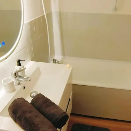 Apartment Face Parking 4 Personnes Wifi *