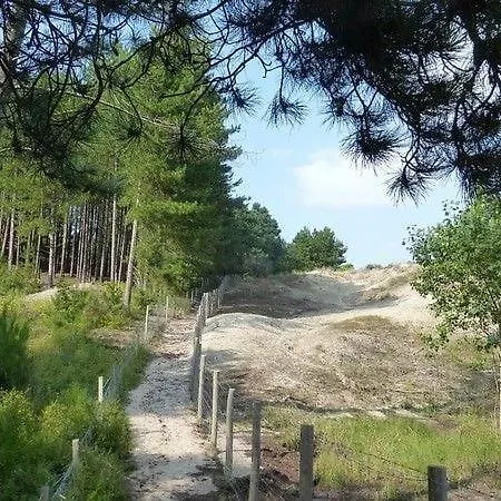 Face Parking 4 Personnes Wifi Berck